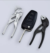 Load image into Gallery viewer, Knipex EDC 4" Pliers Wrench XS
